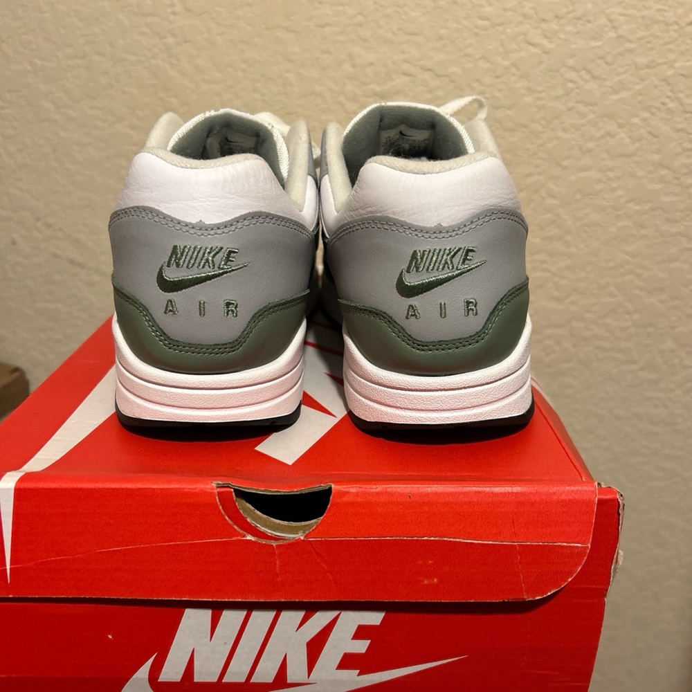 Nike Air Max 1 Spiral Sage OG Green and White Air Max Sneakers - Picture 4 of 7